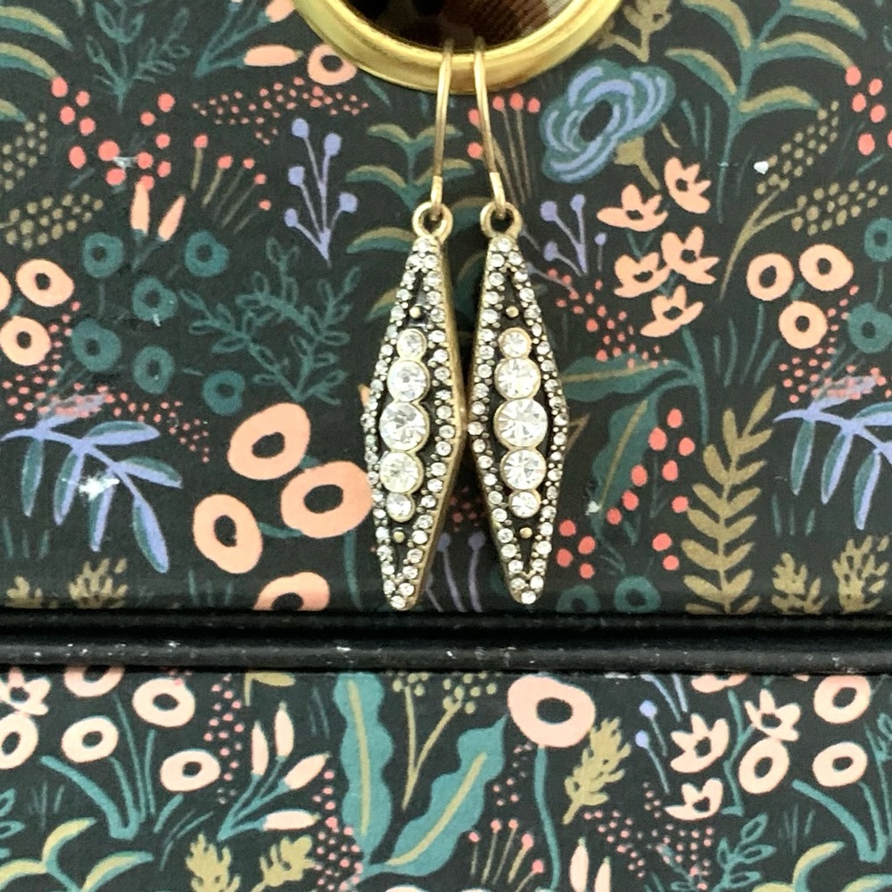 2/$20  J.Crew vintage style drop earrings
